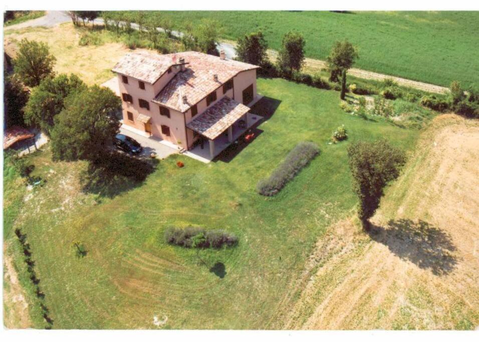 Paradiso Sulle Colline Parmensi Medesano Exterior foto
